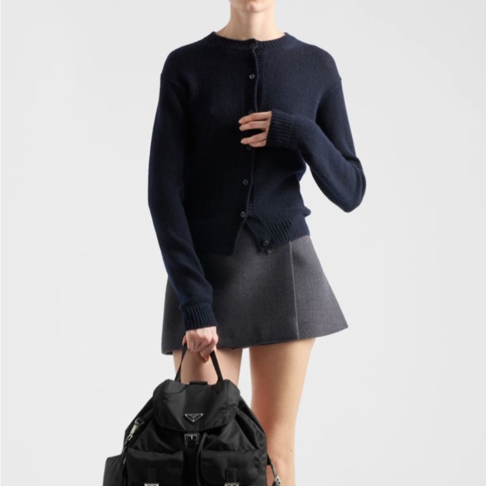 Re-Nylon medium backpack with pouch - Picture 2 of 2